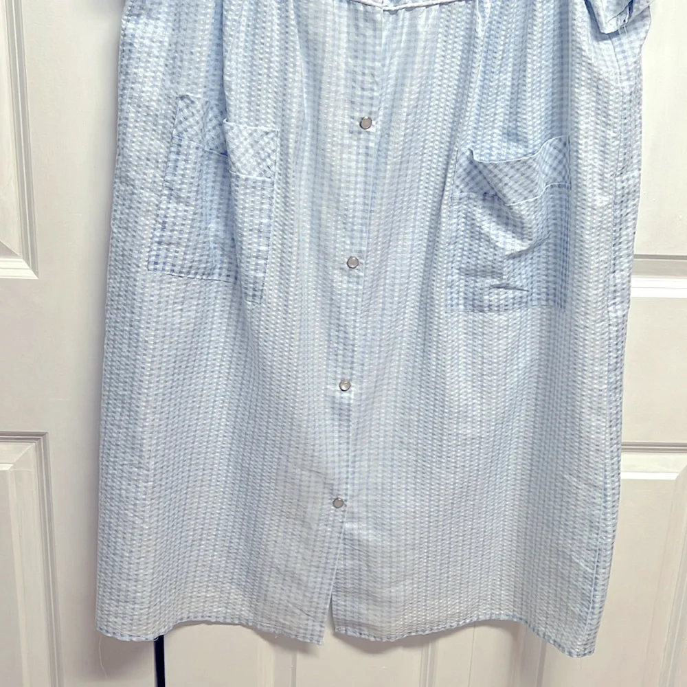 Lati Fashion Blue White Checker Embroidered Floral Nightgown Size L / XL